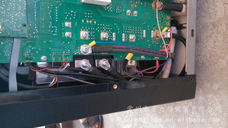 105小(xiǎo)電(diàn)源