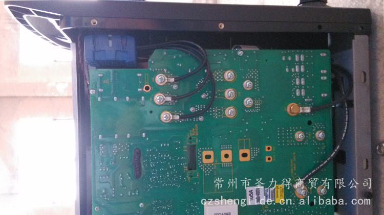 105小(xiǎo)電(diàn)源