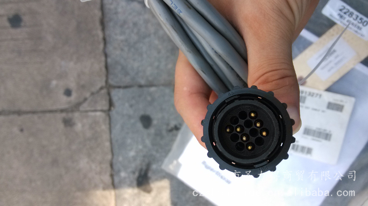 105小(xiǎo)電(diàn)源