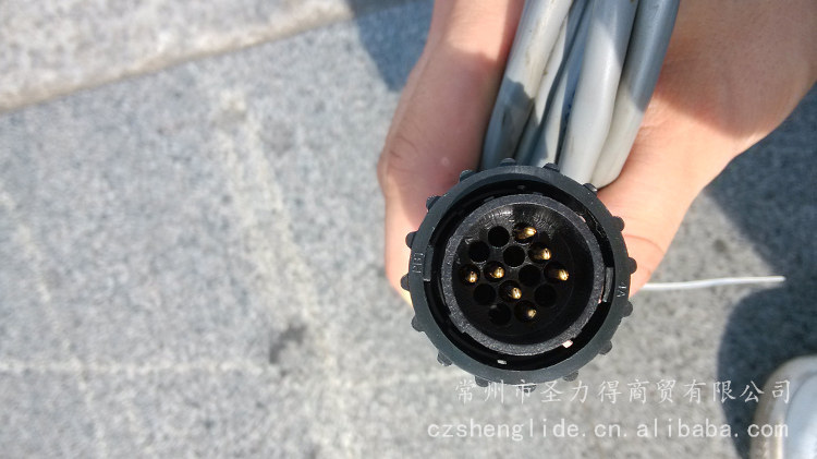 105小(xiǎo)電(diàn)源